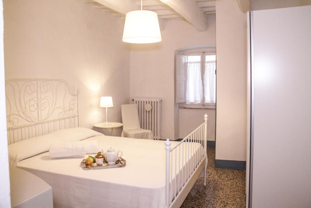 Abitare Il Borgo Piazza Del Popolo Leilighet Castagneto Carducci Eksteriør bilde